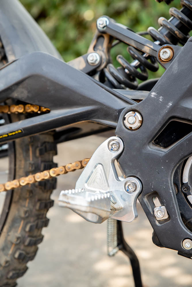 E Ride Pro SS Billet Peg Brackets Without Kickstand Option